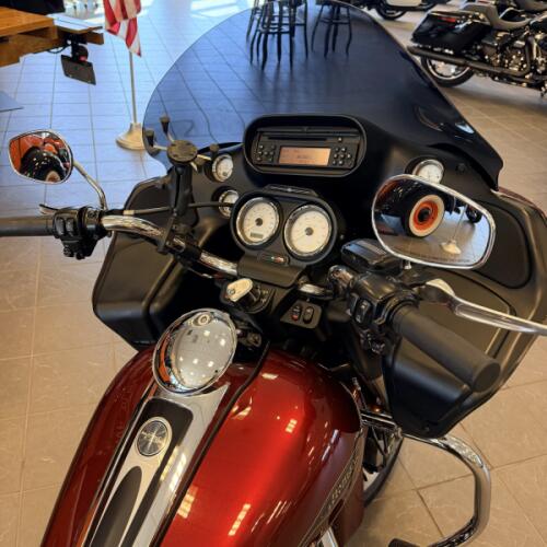 2009 Harley-Davidson Road Glide FLTR thumb 1