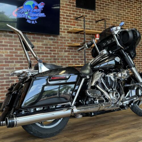 Harley-Davidson® Street Glide® 2019 thumb 3