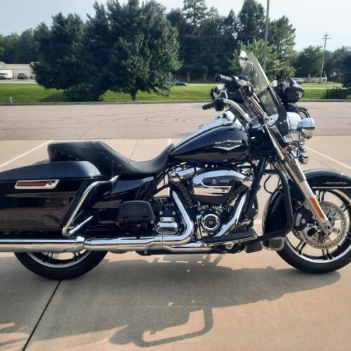 2021 Harley-Davidson® Road King® Vivid Black thumb 0