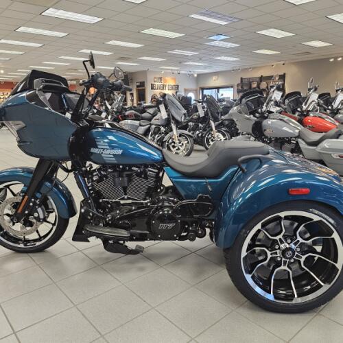 FLTRT 2026 Road Glide 3 thumb 0