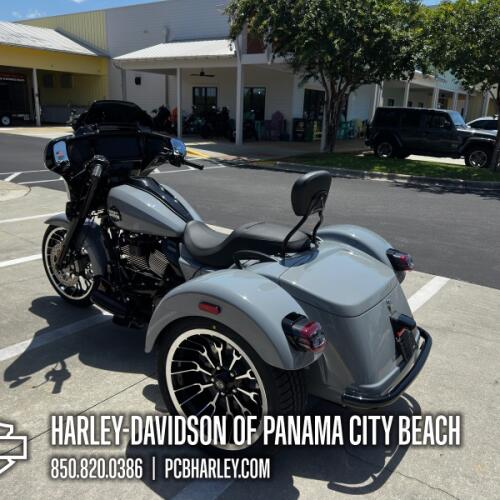 2026 Harley-Davidson® Street Glide 3 Limited thumb 0