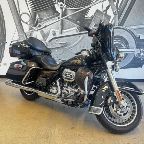 2013 Electra Glide® Ultra Limited FLHTK thumb 3
