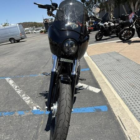2014 Harley-Davidson® Street Bob® thumb 2