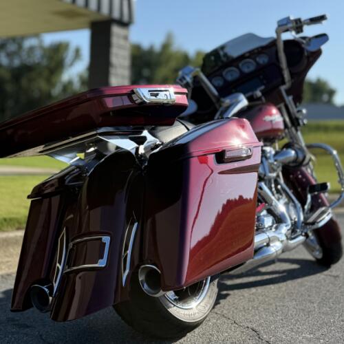 FLHXS 2014 Street Glide® Special thumb 2