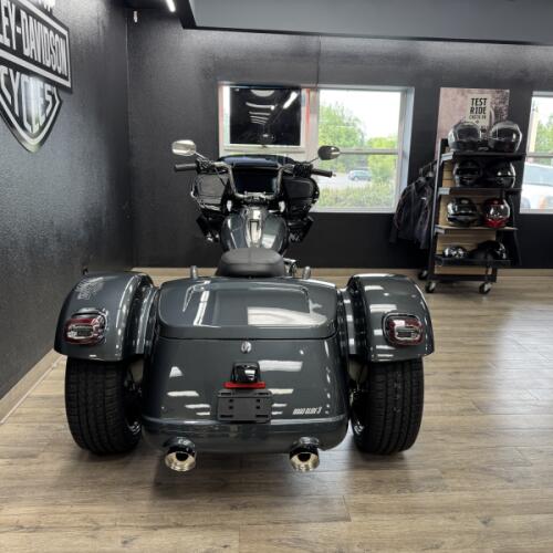 2026 Harley-Davidson® Road Glide 3 thumb 0