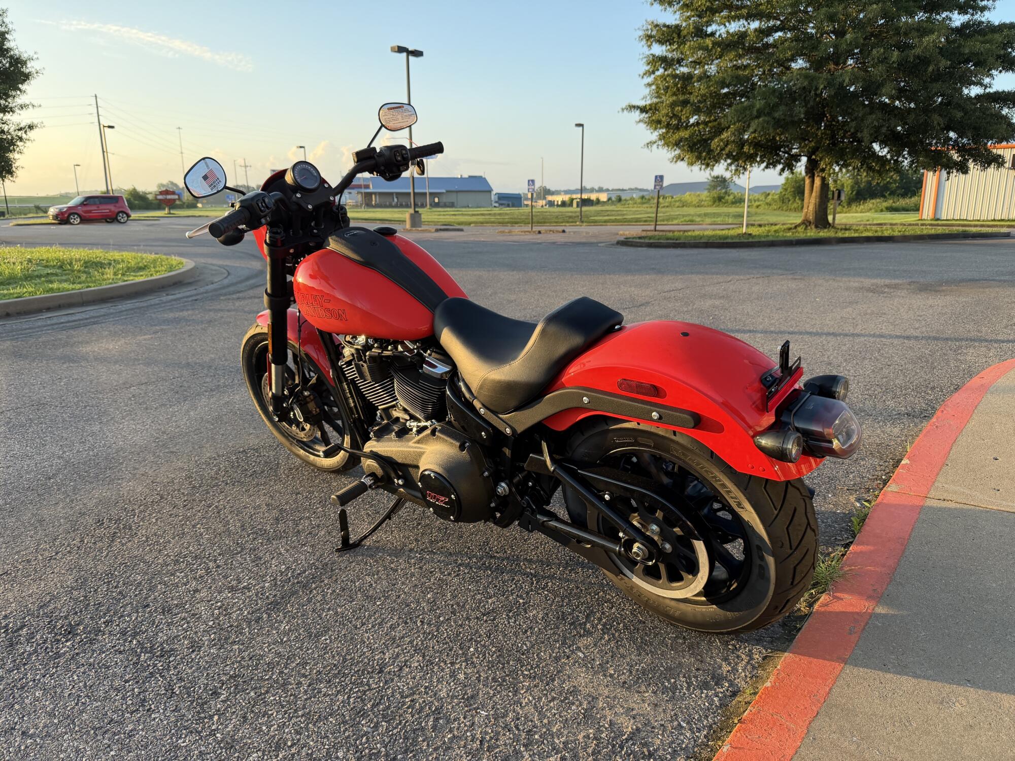 2026 Harley-Davidson® Low Rider™ S Blood Orange, photo 8