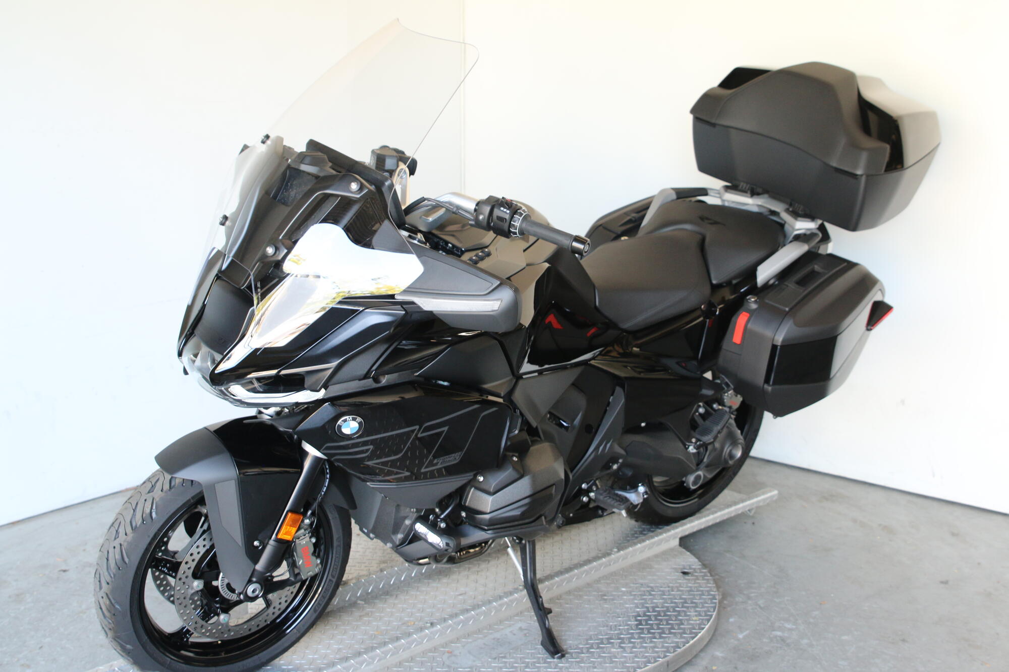 2026 BMW Motorrad R 1300 RT, photo 7