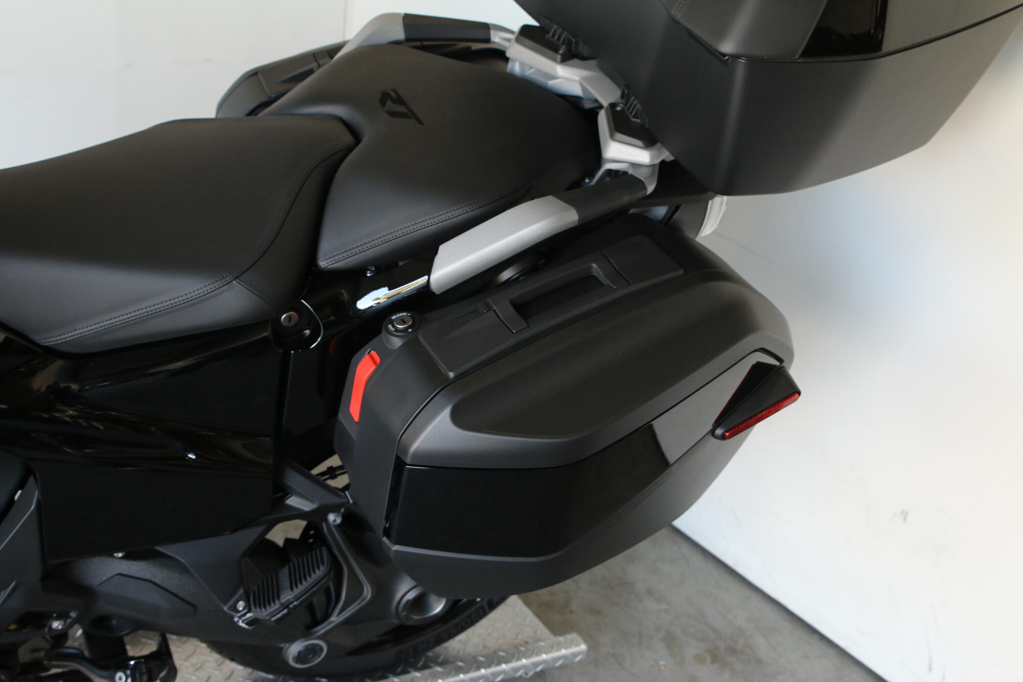 2026 BMW Motorrad R 1300 RT, photo 23