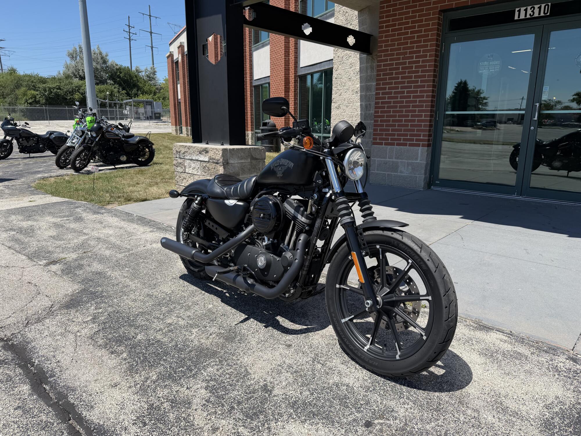 2016 Harley-Davidson Iron 883