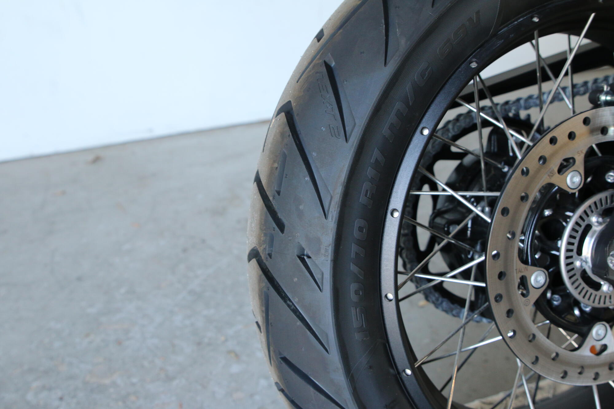 2026 BMW Motorrad F 900 GS, photo 9