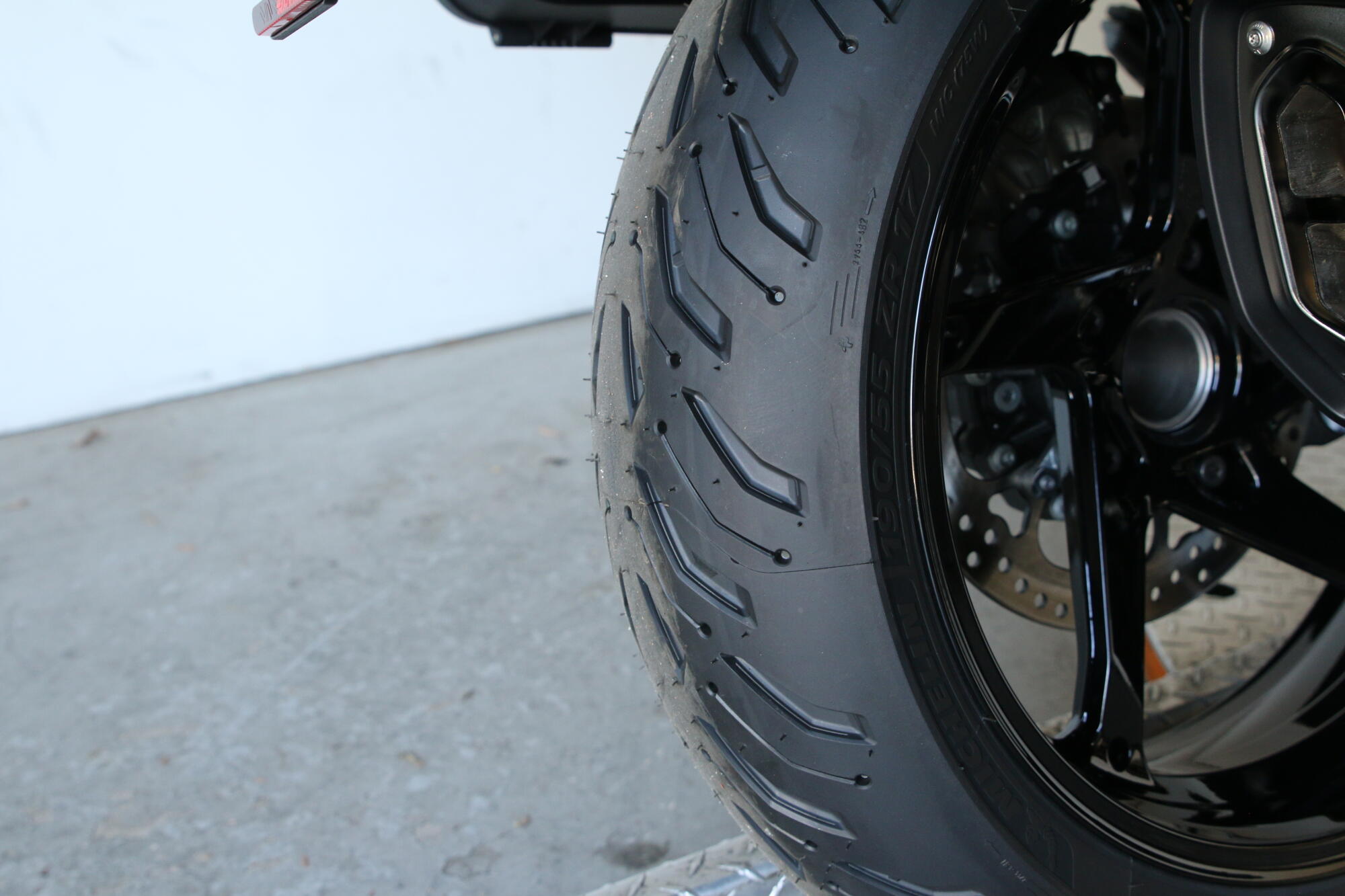 2026 BMW Motorrad R 1300 RT, photo 9