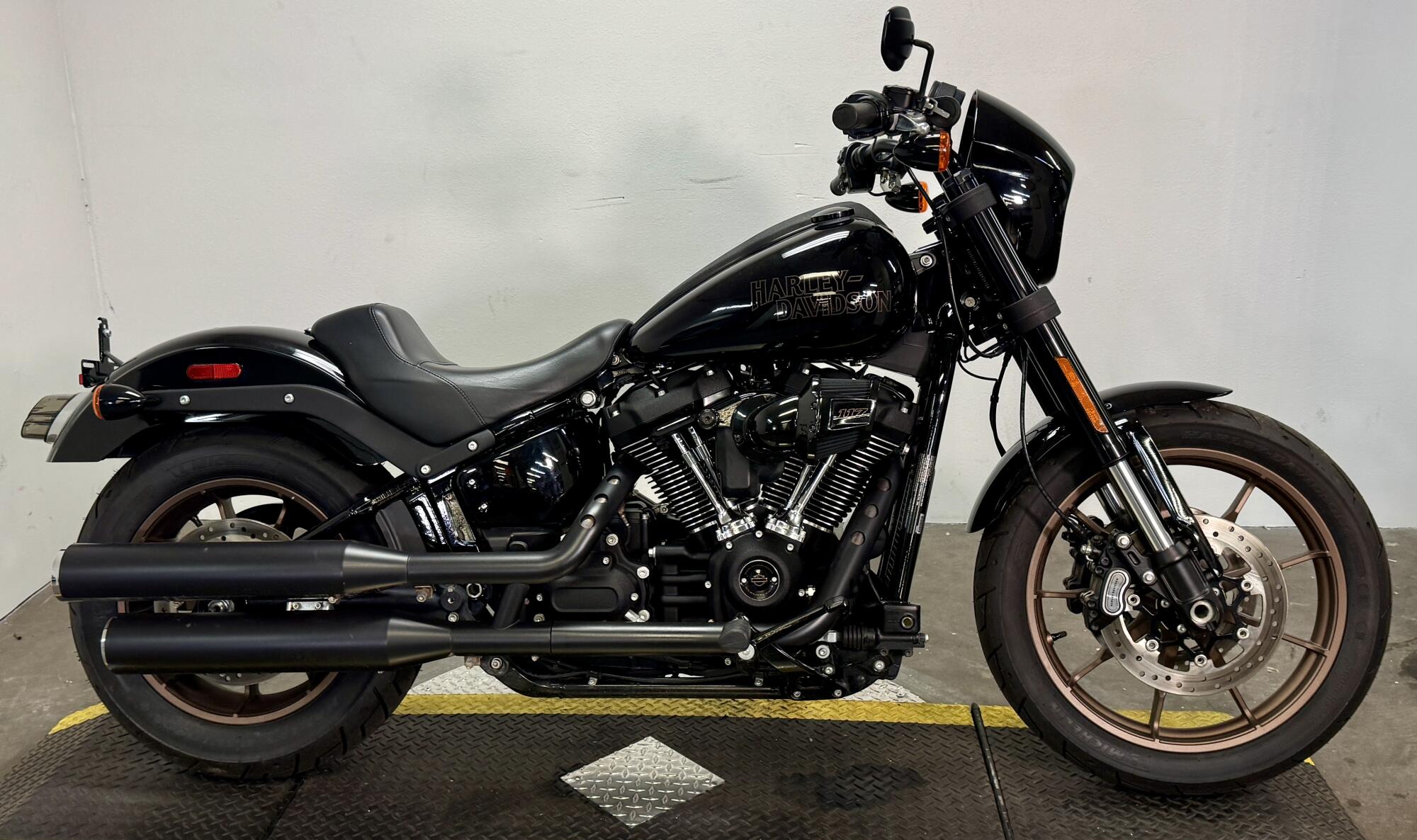 FXLRS 2023 Low Rider® S