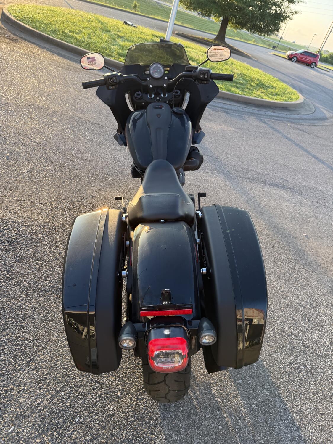 2026 Harley-Davidson® Low Rider™ ST Vivid Black Black Trim, photo 9