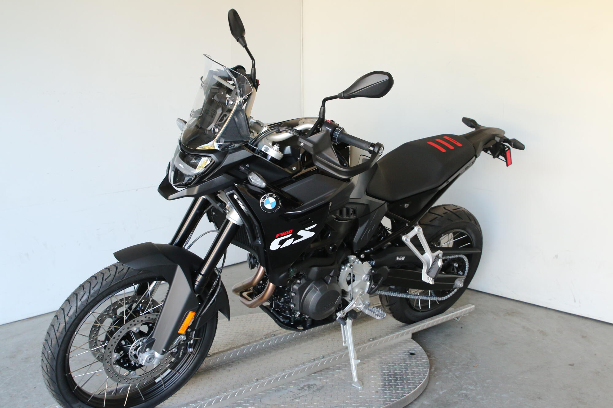 2026 BMW Motorrad F 900 GS, photo 7