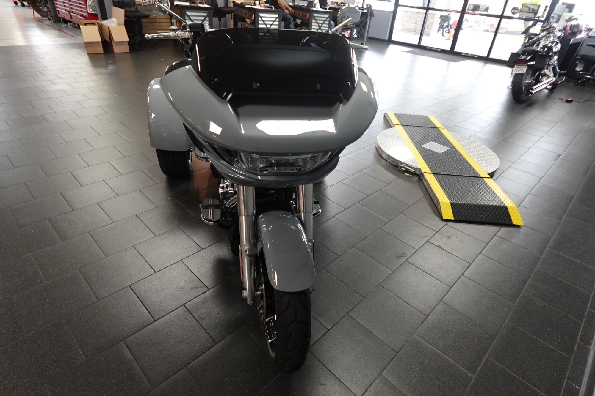 2026 Harley-Davidson® Road Glide 3 FLTRT, photo 3