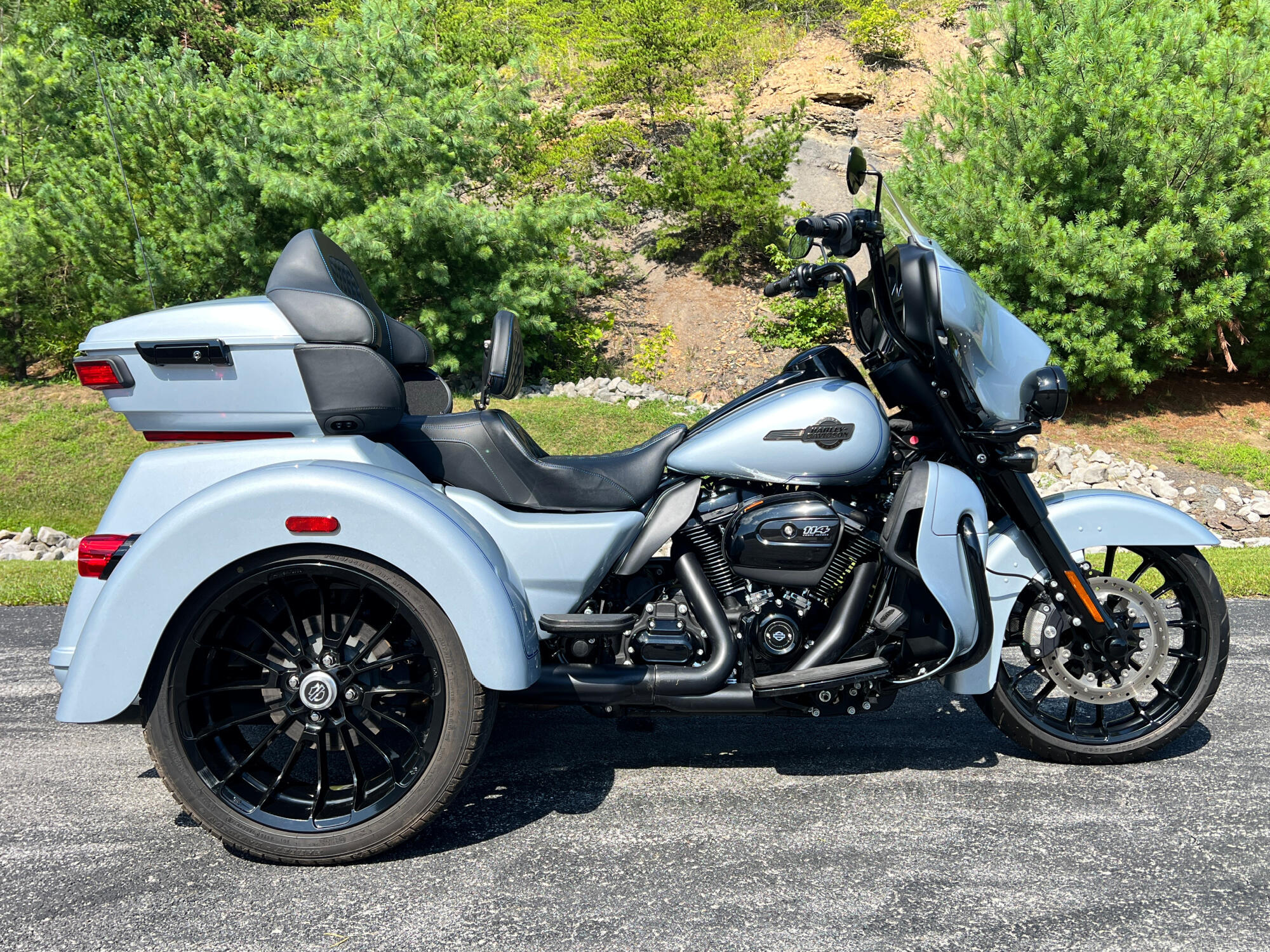 FLHTCUTG 2025 Tri Glide® Ultra