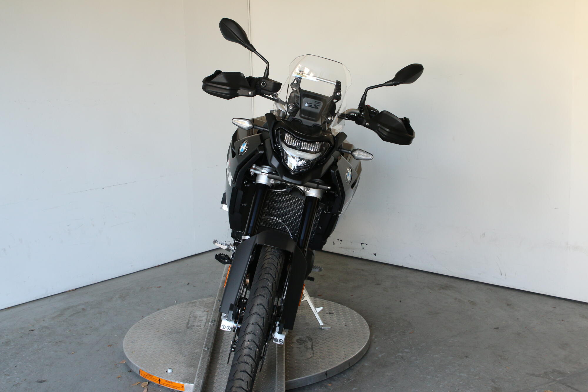 2026 BMW Motorrad F 900 GS, photo 4