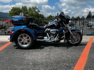  2018 Harley-Davidson Tri Glide® Ultra FLHTCUTG