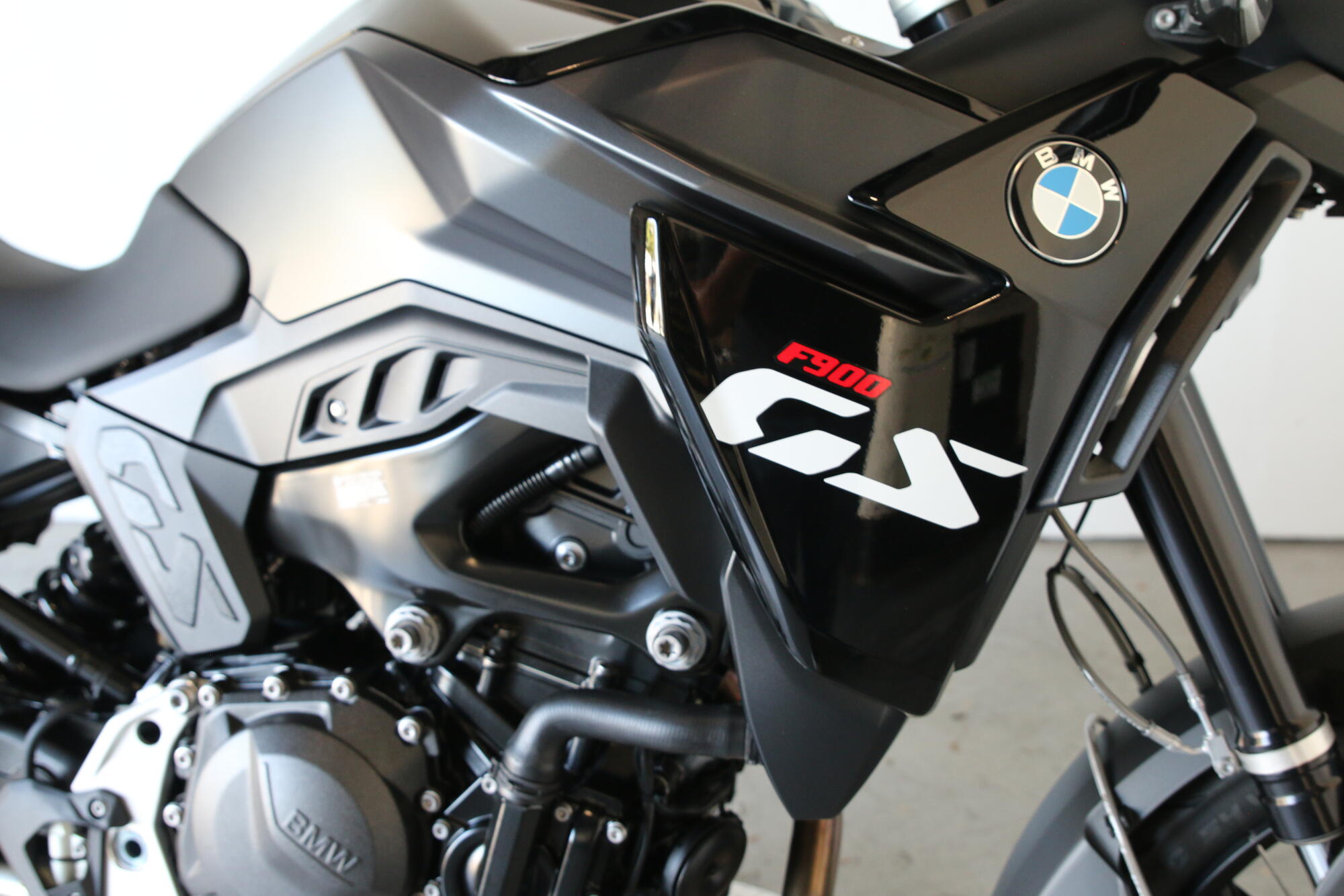 2026 BMW Motorrad F 900 GS, photo 14