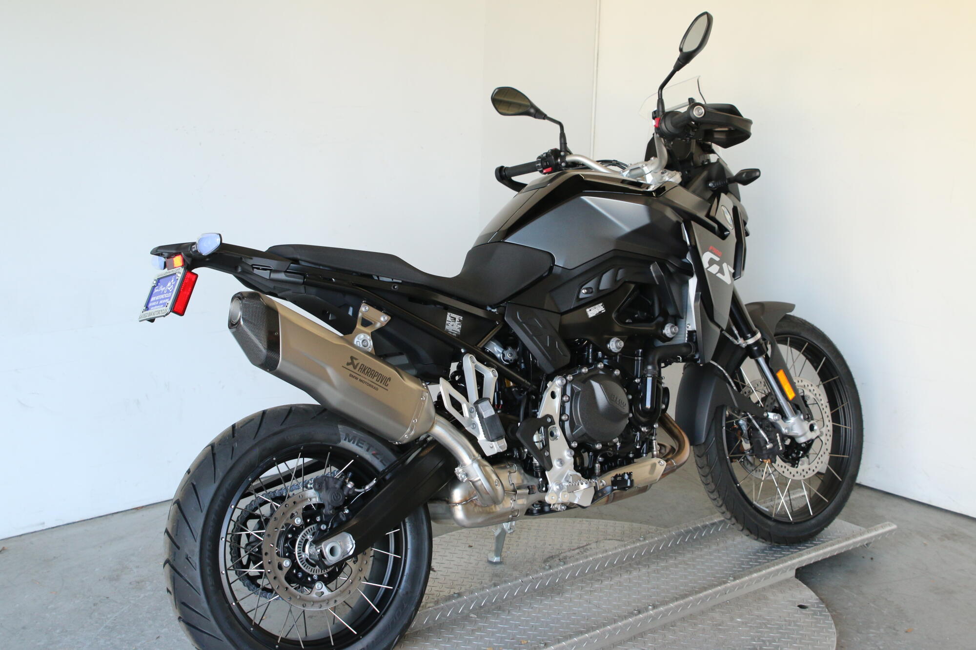2026 BMW Motorrad F 900 GS, photo 3