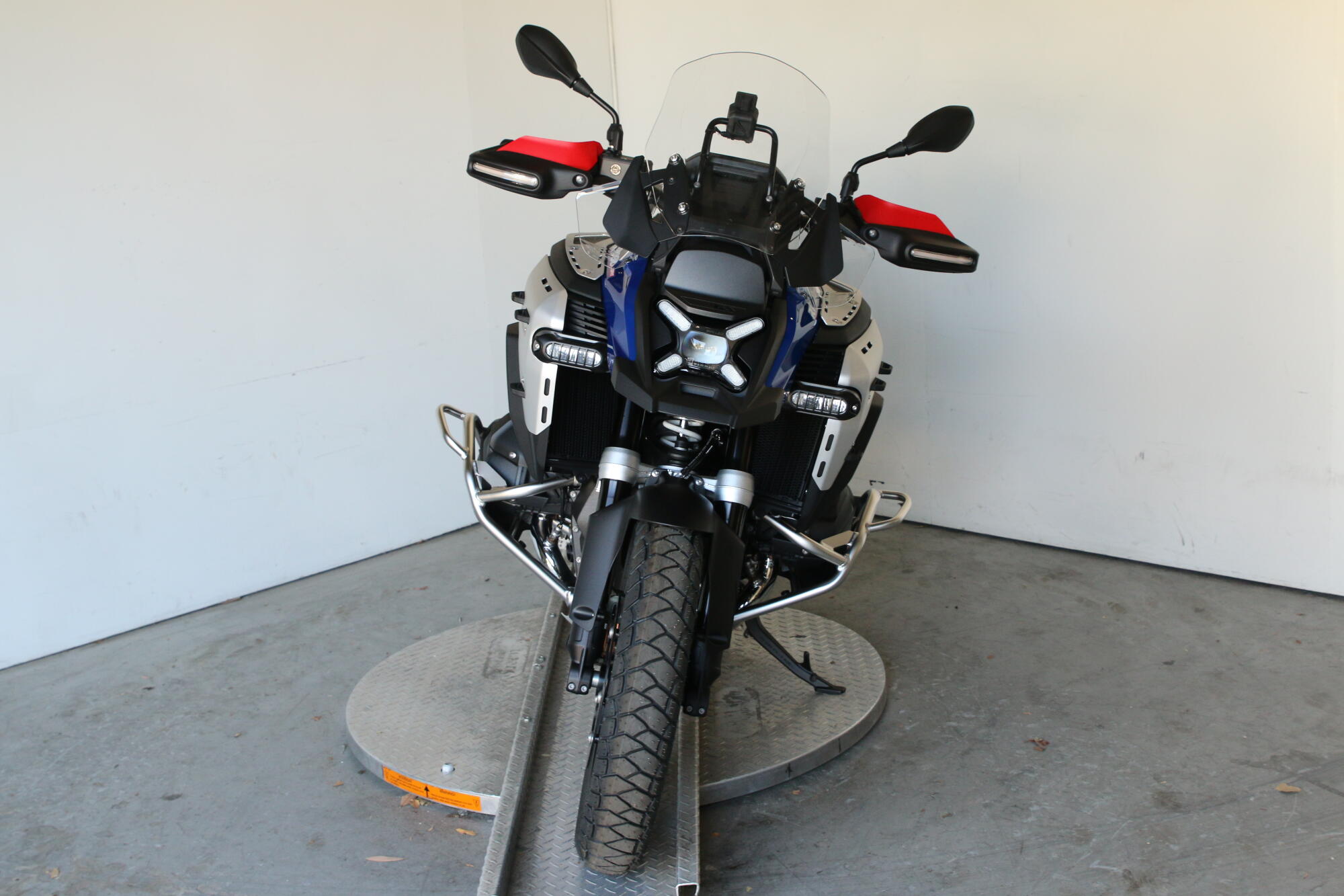 2026 BMW Motorrad R 1300 GS Adventure, photo 4