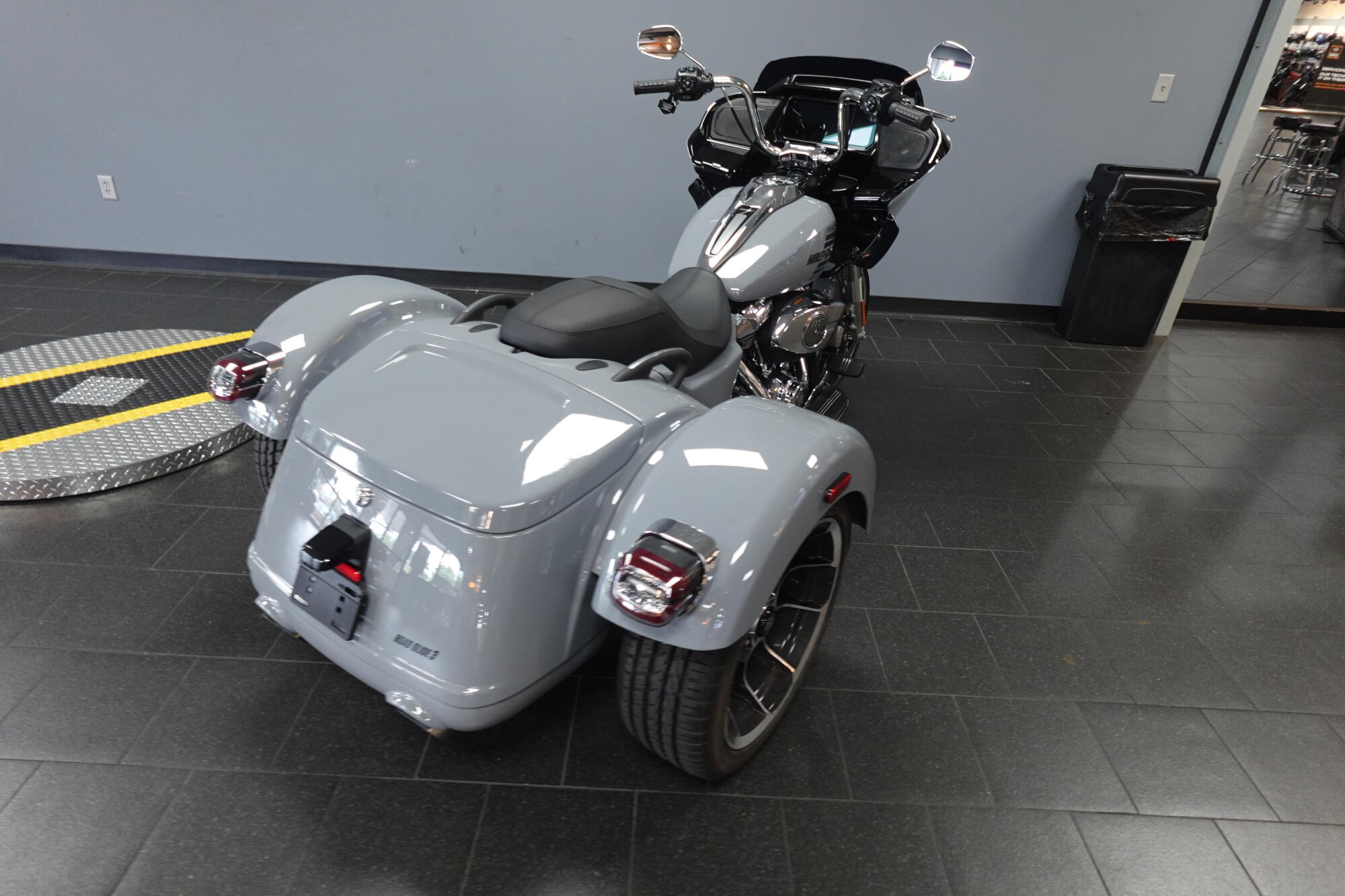 2026 Harley-Davidson® Road Glide 3 FLTRT, photo 8
