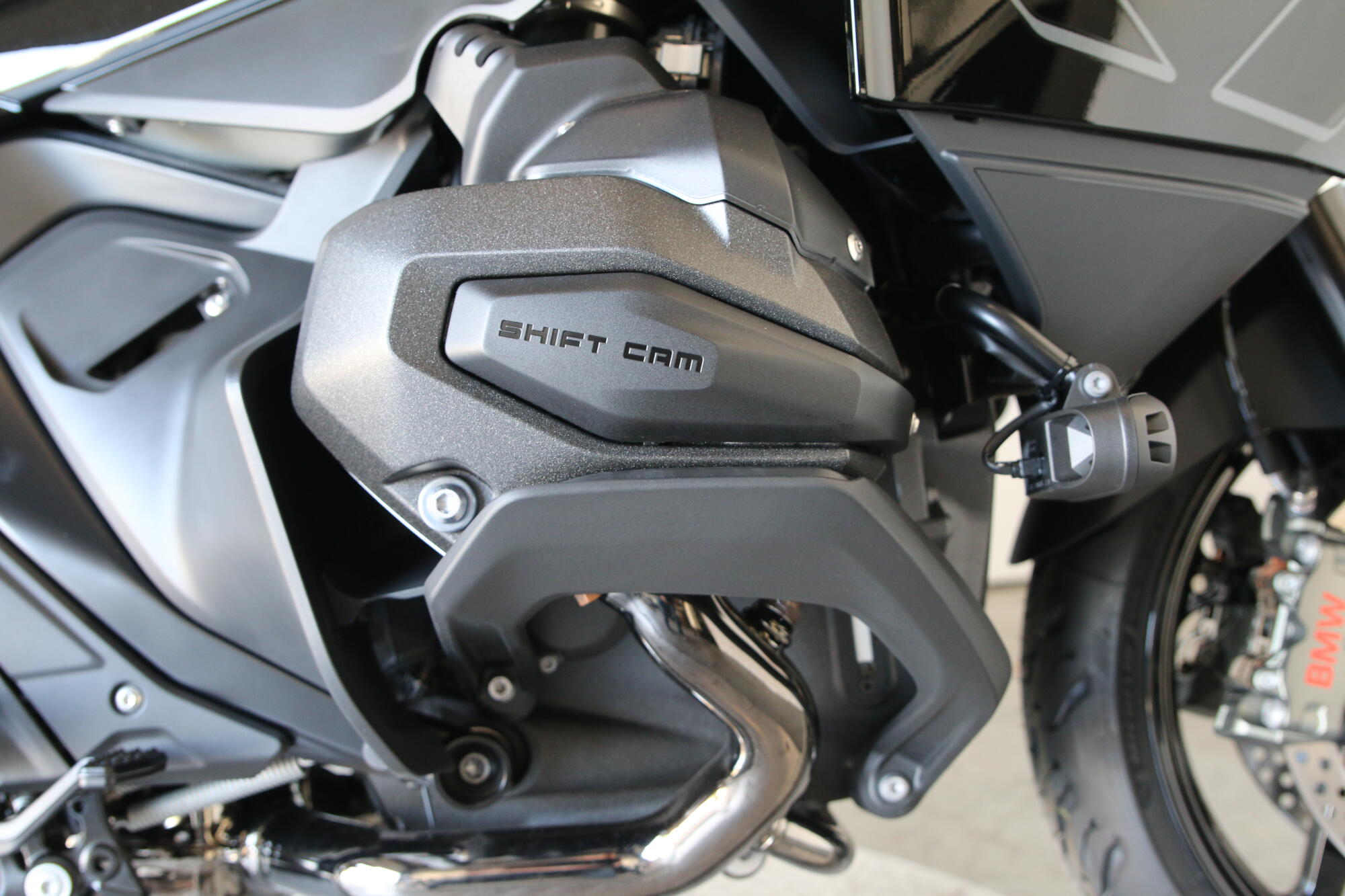 2026 BMW Motorrad R 1300 RT, photo 13