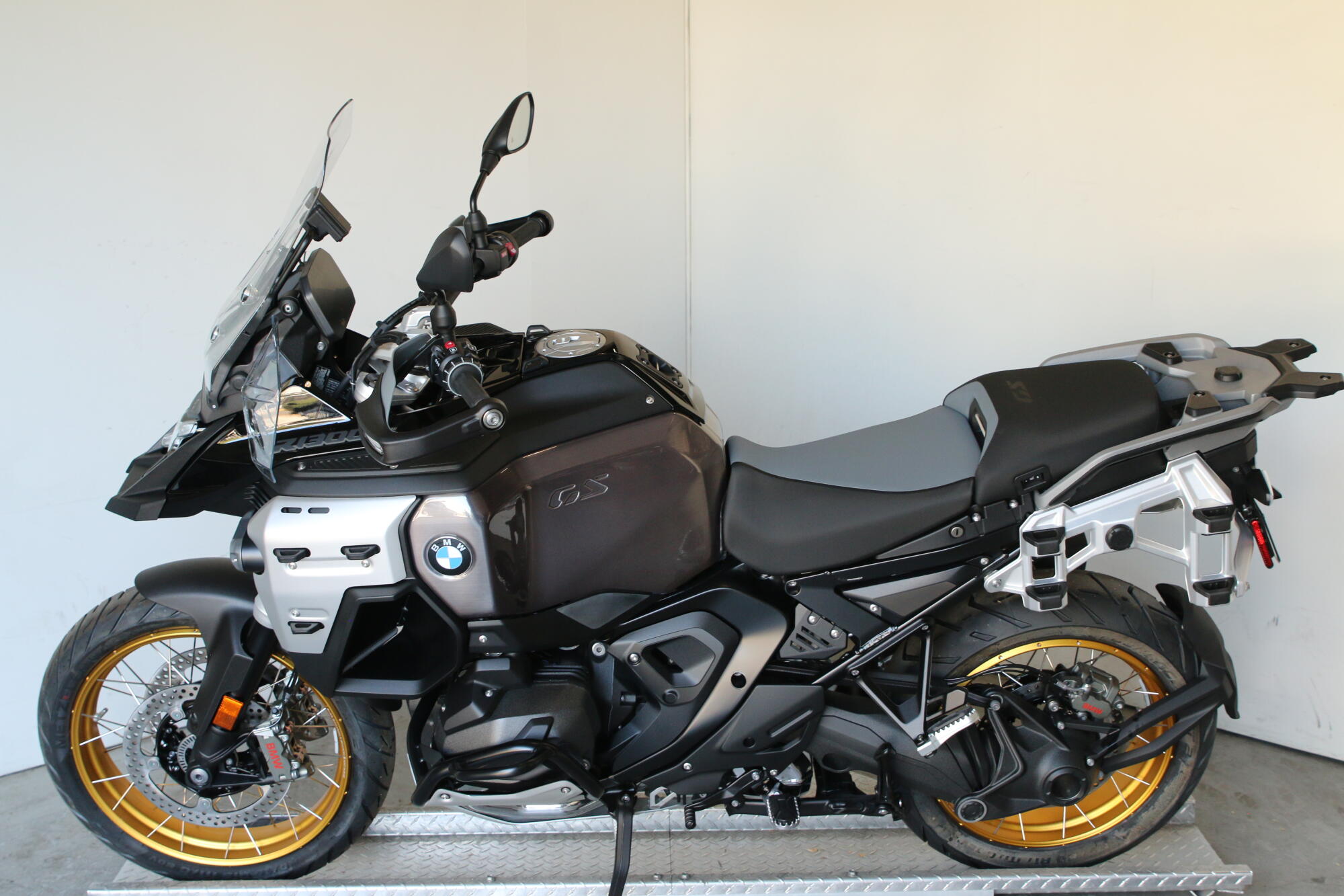 2026 BMW Motorrad R 1300 GS Adventure, photo 6