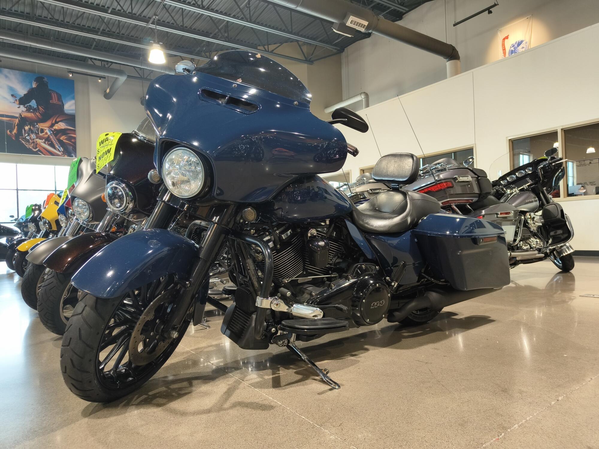 2019 Harley-Davidson® Street Glide® Special Billiard Blue