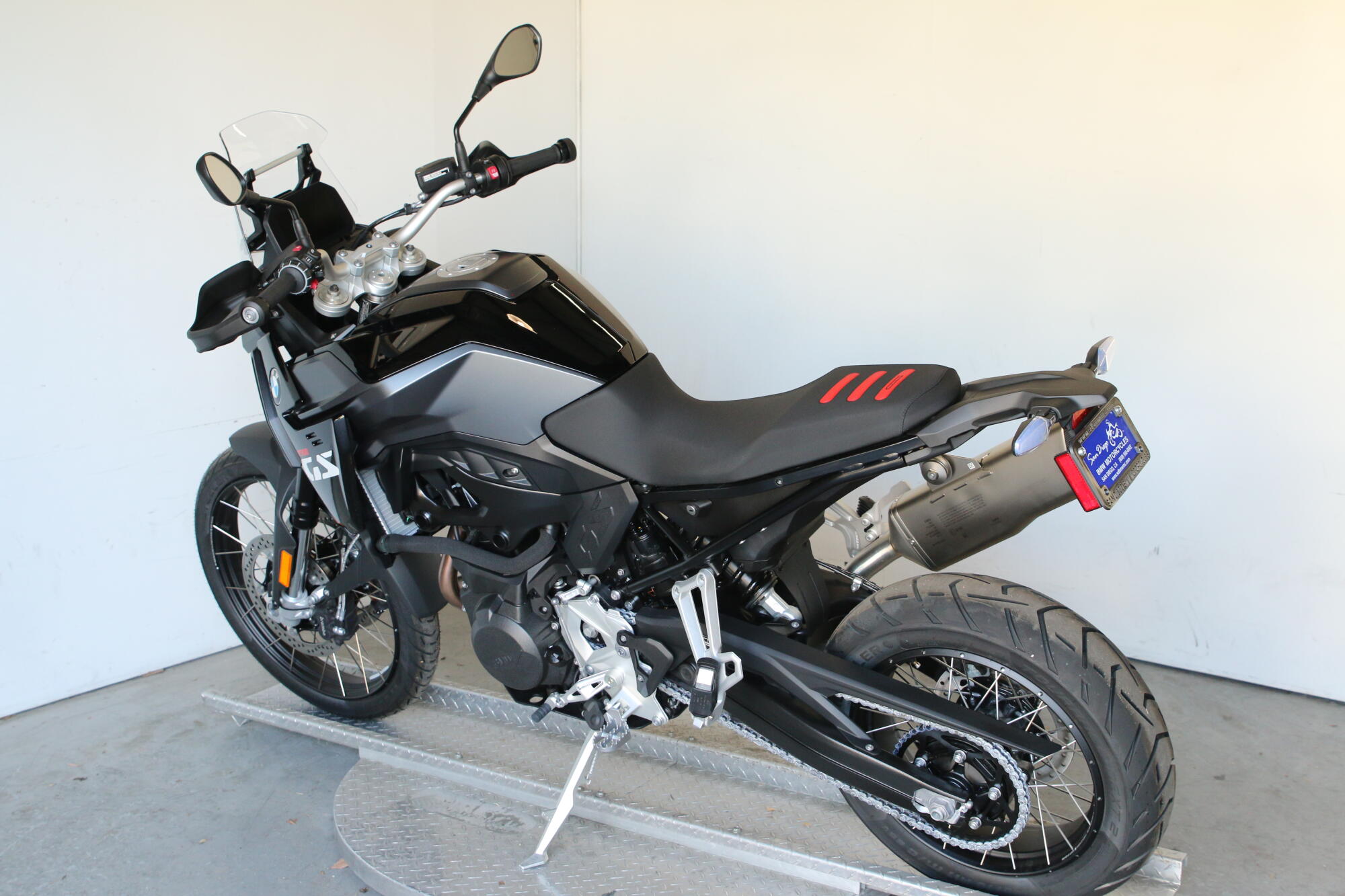 2026 BMW Motorrad F 900 GS, photo 5