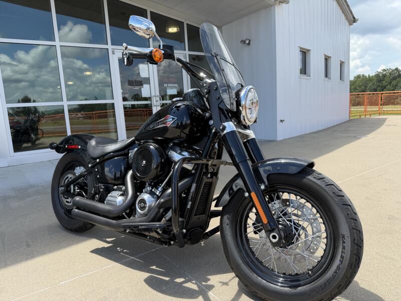 2020 Harley-Davidson® Softail Slim® Black