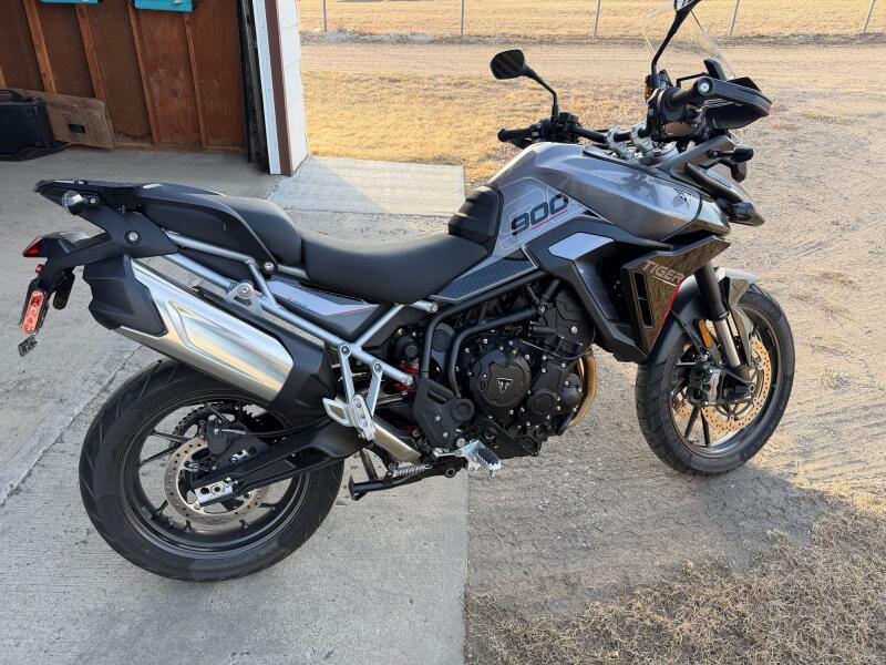 2024 Triumph Tiger 900 GT Pro Graphite / Sapphire Black