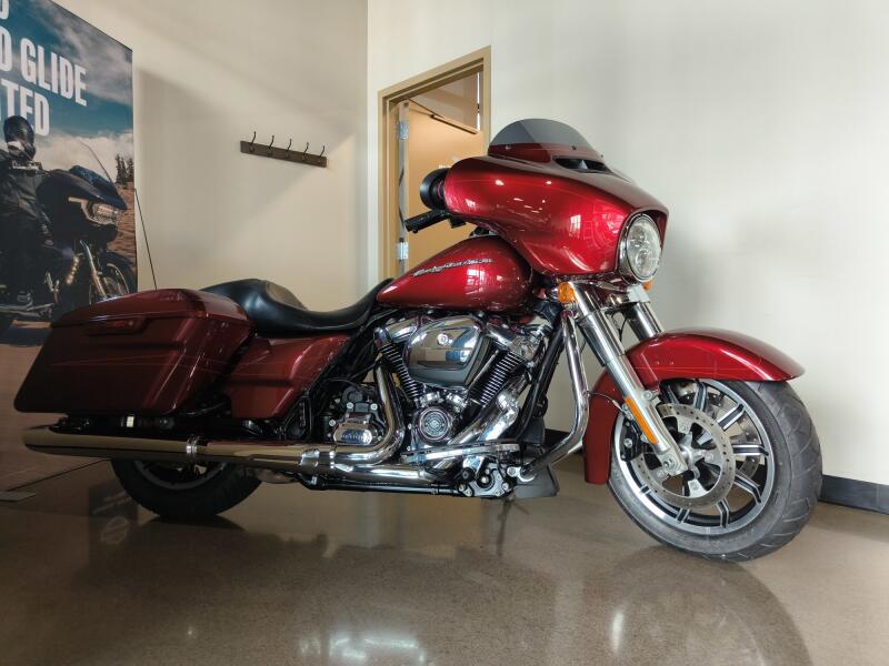 2021 Harley-Davidson® Street Glide® Special Brilliant Red