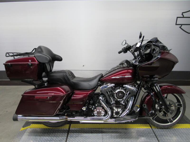 FLTRXS 2015 Road Glide® Special
