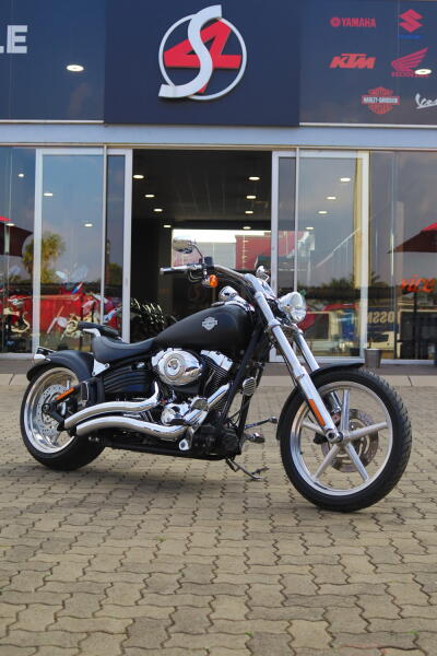 2010 Harley-Davidson® Softail® Rocker™ C Black