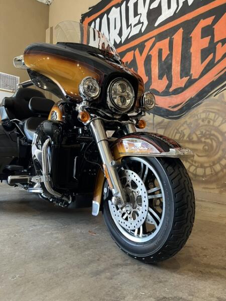 FLHTCUTG 2024 Tri Glide™ Ultra
