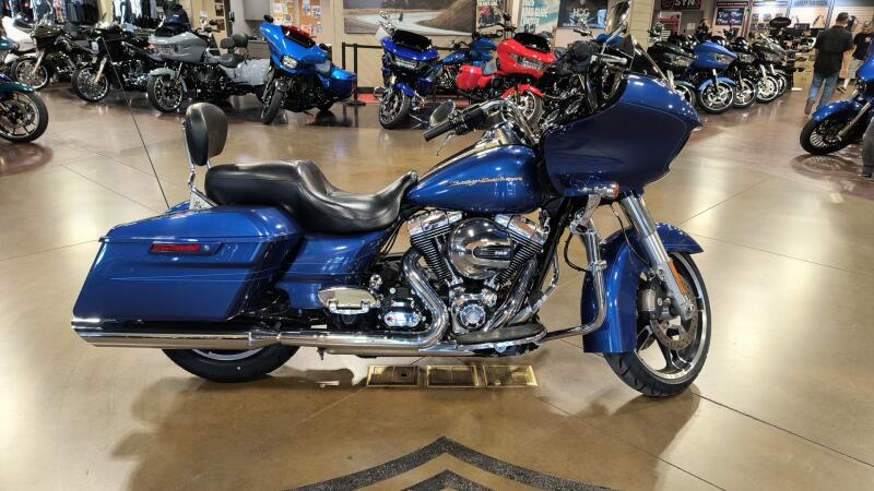 FLTRXS 2016 Road Glide® Special