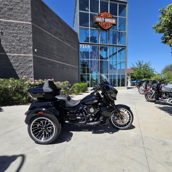 FLHLT 2026 Street Glide 3 Limited