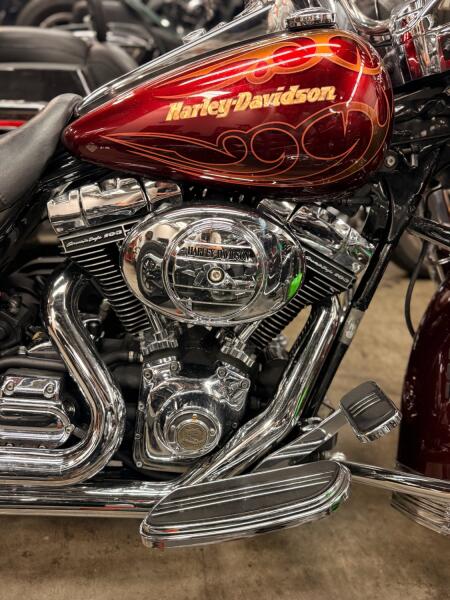 FLHRSI 2005 Road King® Custom