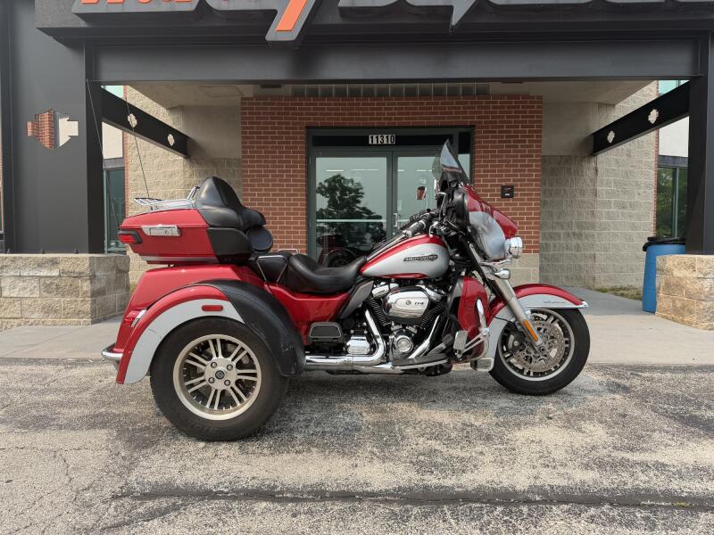 FLHTCUTG 2019 Tri Glide® Ultra