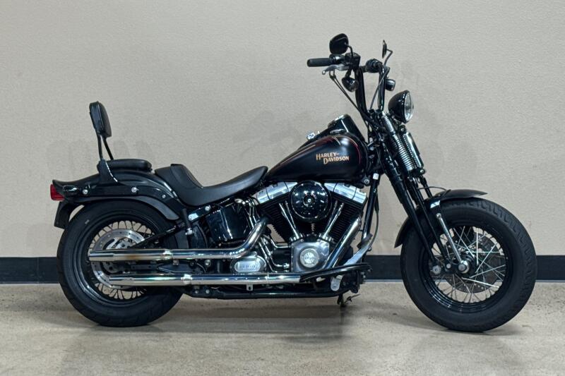 Harley-Davidson® Softail® Cross Bones™ 2008