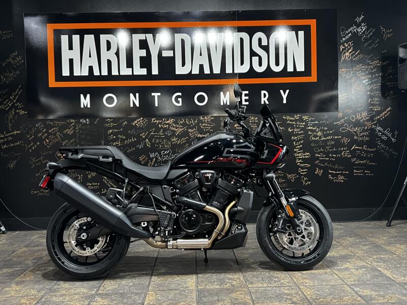 RA1250ST 2026 Pan America® 1250 ST