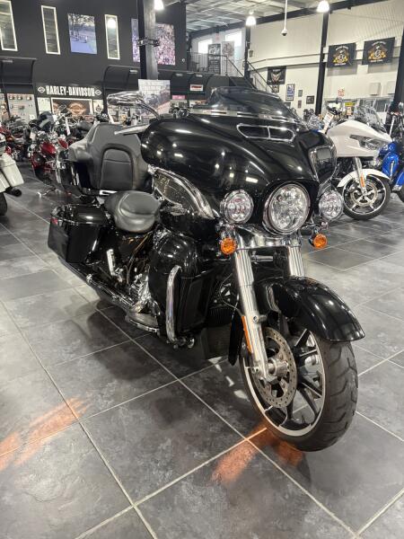 2022 Street Glide 107CI