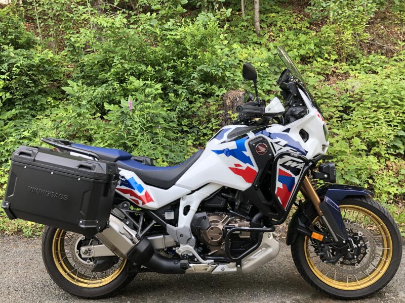 2024 Honda Africa Twin Adventure Sports ES DCT Pearl White