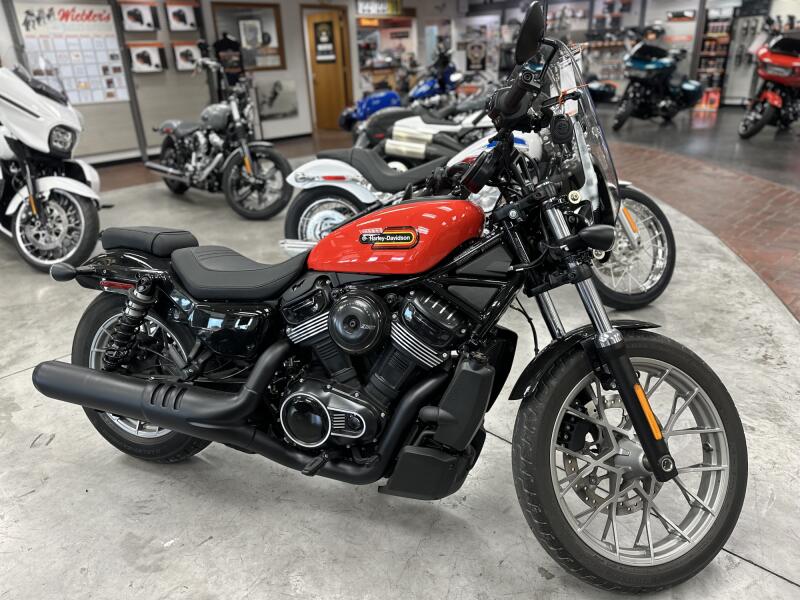 RH975S 2026 Nightster Special®