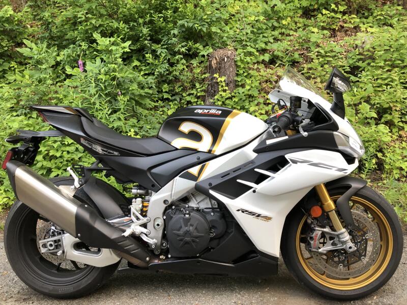 2024 Aprilia RSV4 Factory 1100 Ultra Gold