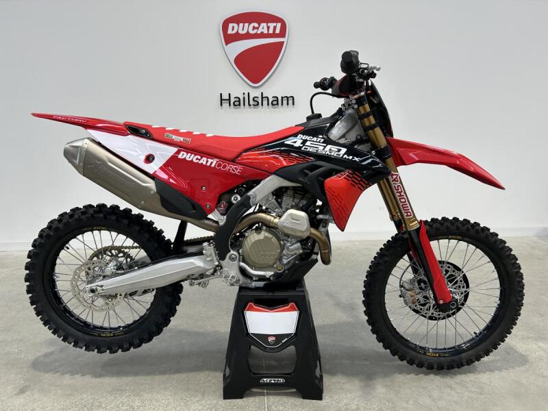 CR450R 2026 Desmo450 MX Factory
