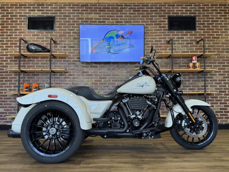 Harley-Davidson® Freewheeler® 2023