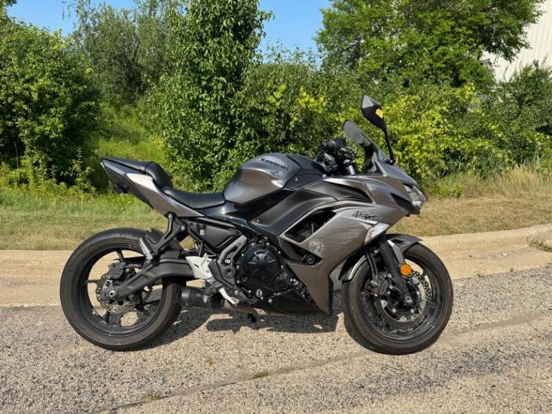 EX650M/N 2021 Ninja® 650 ABS