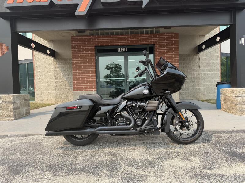 FLTRXS 2021 Road Glide® Special
